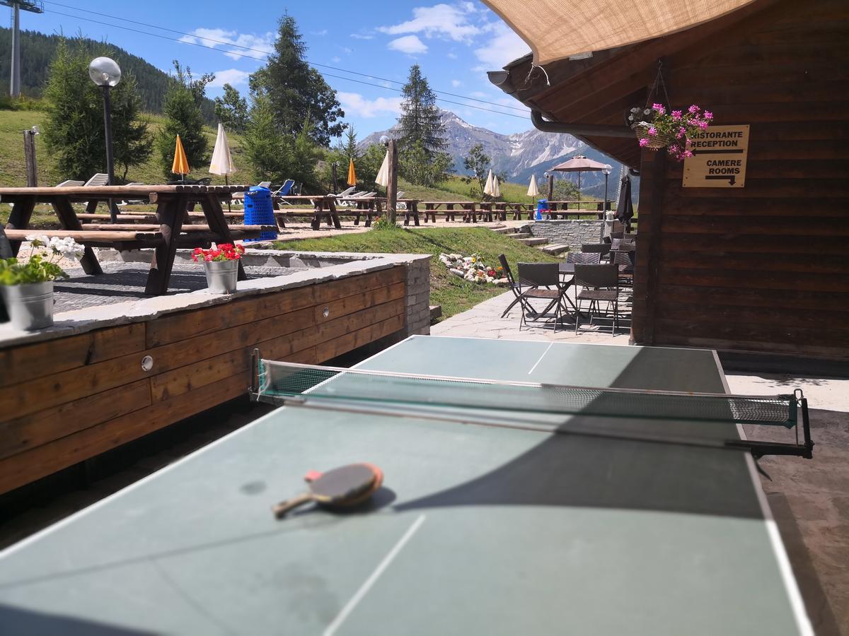 Restaurant Hotel Chalet Del Sole Oulx Eksteriør billede